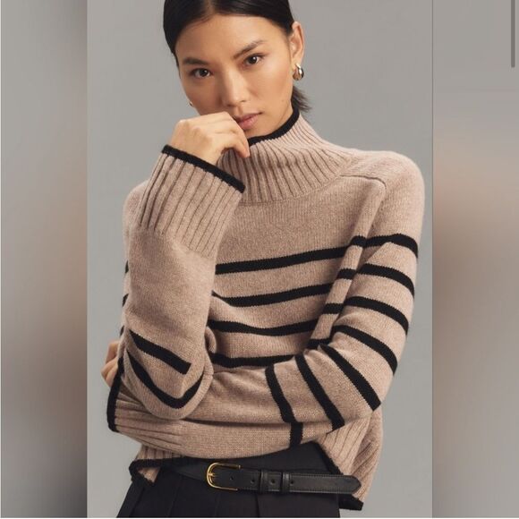 Reformation Sweaters - Reformation Brooke Cashmere Cropped Turtleneck Sweater Size X- Small